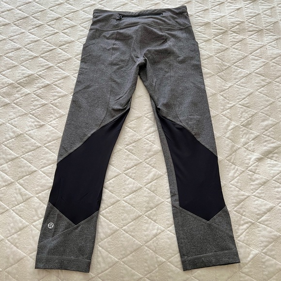 Lululemon Leggings with Black Mesh Panels - Picture 2 of 11
